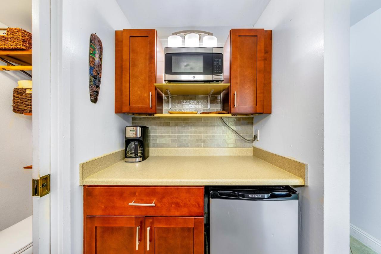 Downtown Hawaiian Paradise Condo With Hot Tub, Pool & Beach - Kona Islander Inn Kailua Kültér fotó